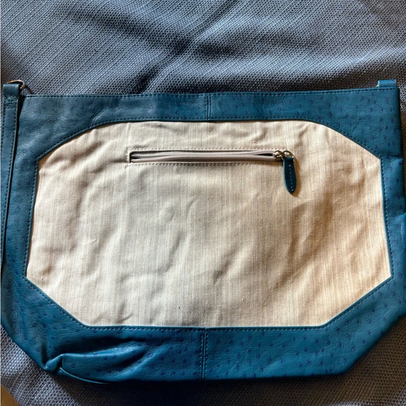 Miche Handbags - Miche Devonshire purse shell